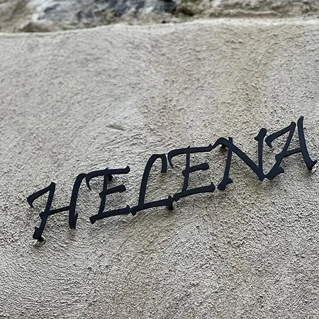 Helena * Quintillan